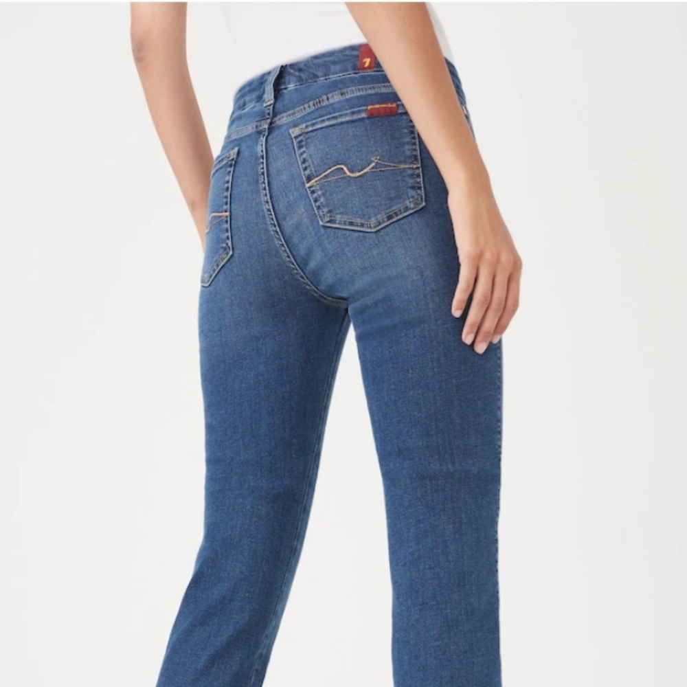 7 For All Mankind The Lexie Jeans.